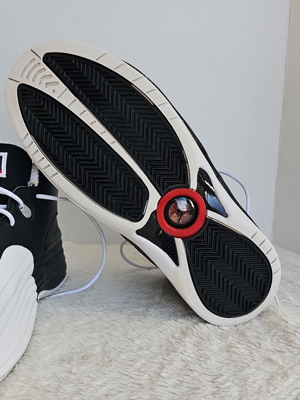 VNFS Nike Air Jordan Jumpman Team 1 Black White Red 644938-002 Size 9.5 OG Box - Picture 14 of 16